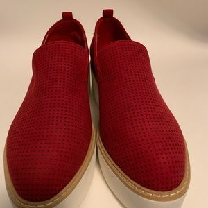 DKNY RED KNIT BARI PLATFORM SNEAKERS WOMENS SZ 11